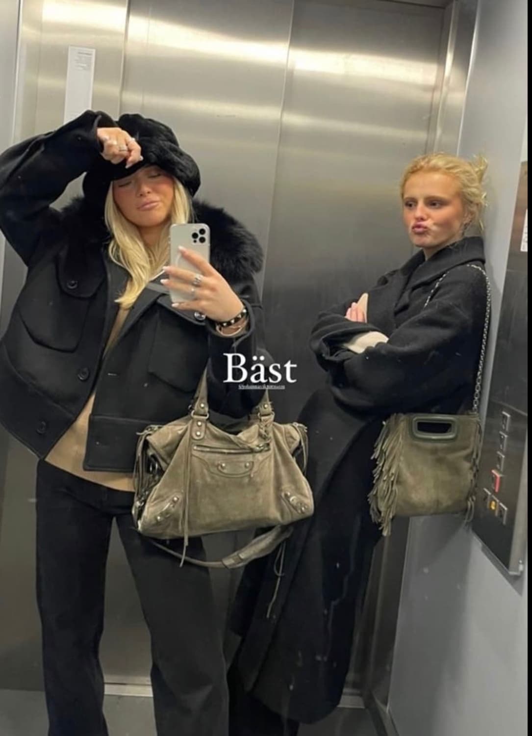 발렌시아가 시티백 모터백 올리브 컬러 정품 상품이미지4