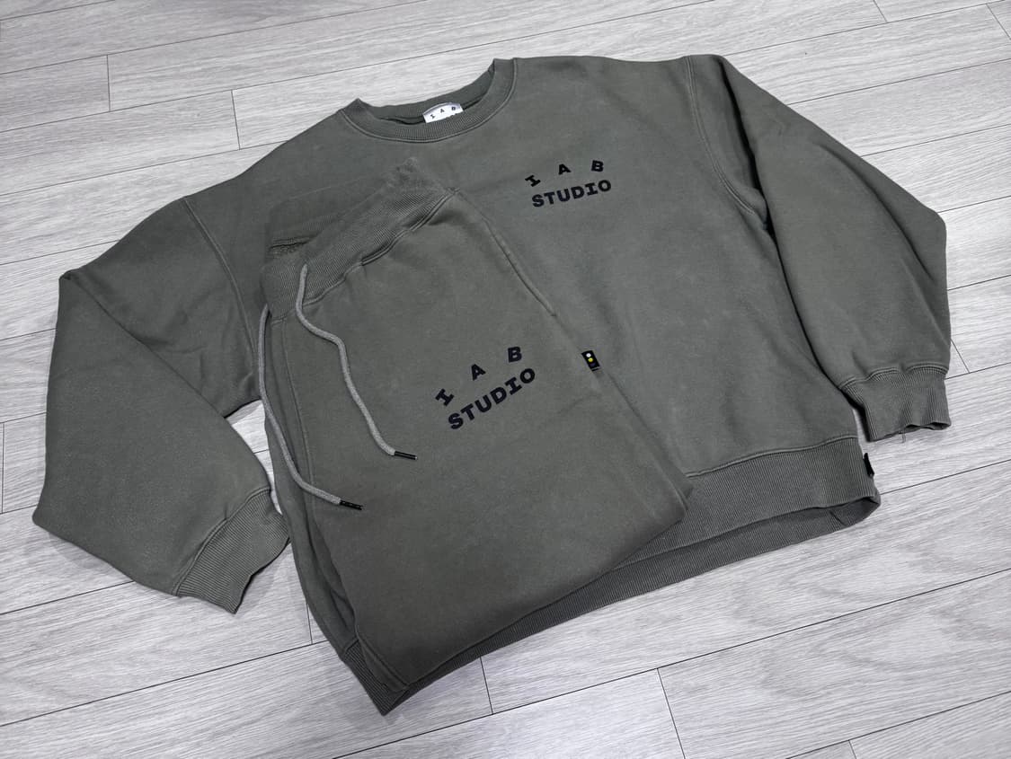 아이앱 스튜디오 트레이닝 세트 카키 상품이미지2