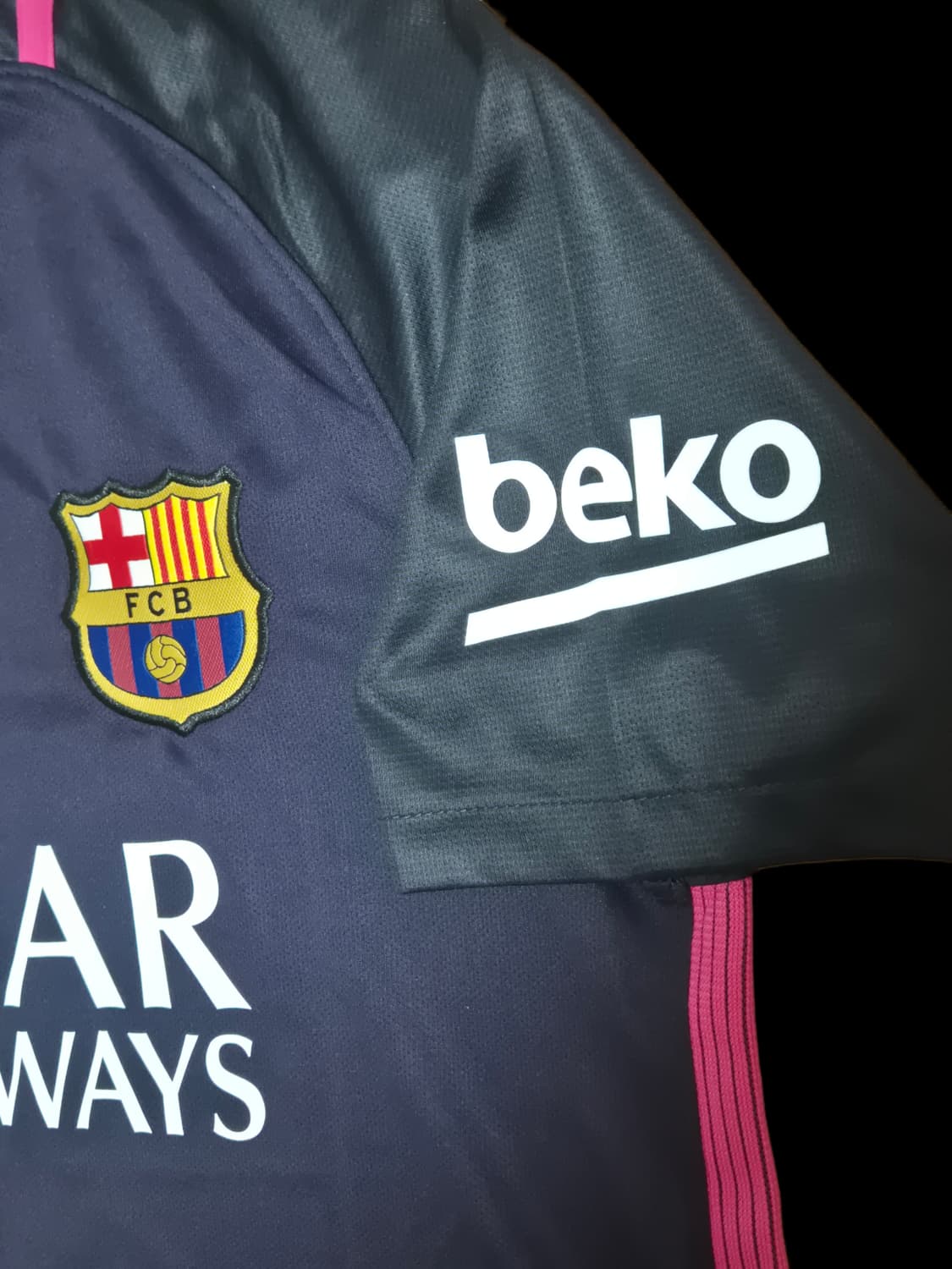 16-17 바르셀로나 어웨이 네이마르 주니어 유니폼 M 상품이미지6