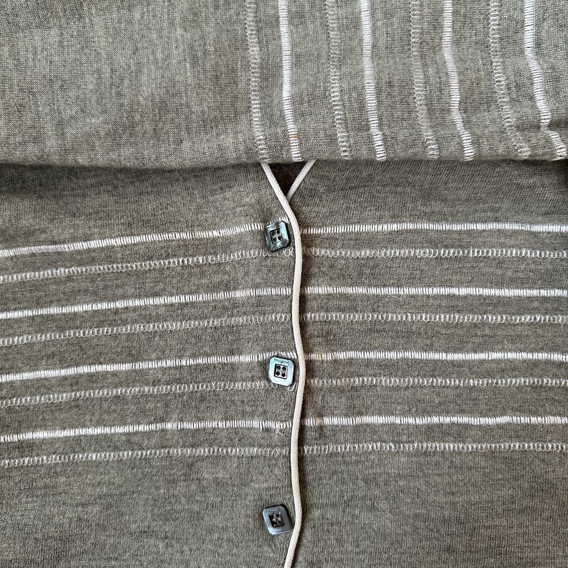 [M] 페레가모 빈티지 울 가디건 상품이미지6