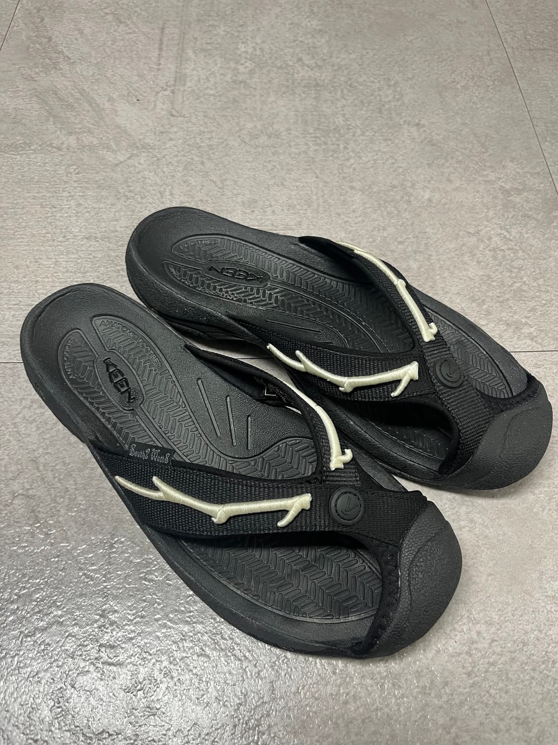 킨 Keen x 남이서팔 south2 west8 샌들 (255) 상품이미지1