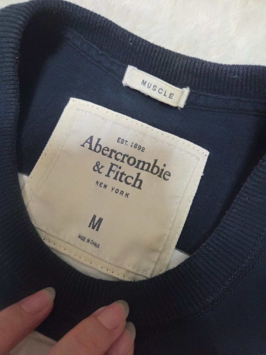 아베크롬비 순록 단가라 반팔 S 상품이미지2