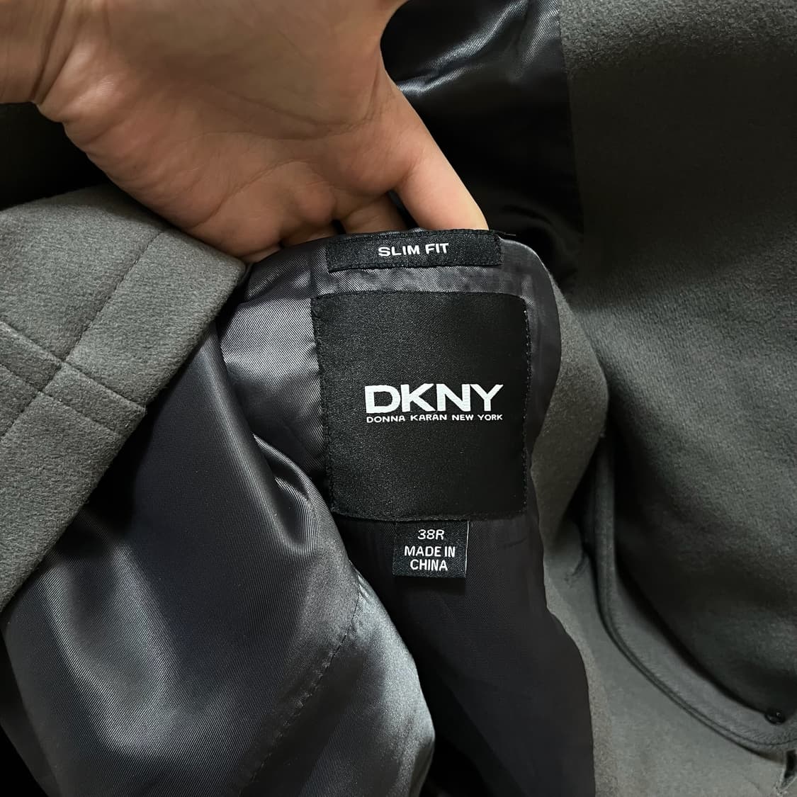 DKNY 뉴욕 남성 클래식 싱글 맥코트 38 상품이미지4