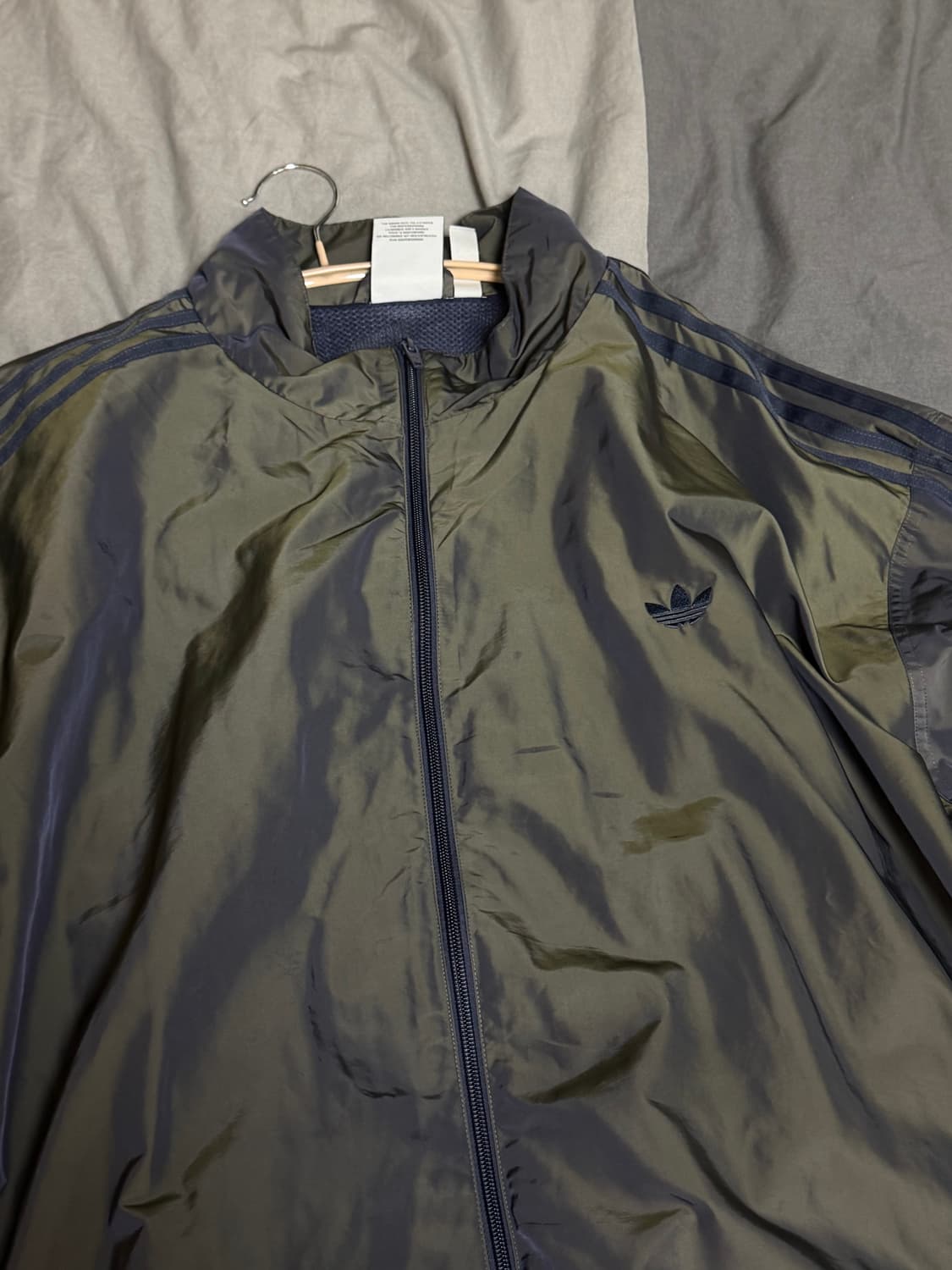 아디다스 트랙탑 윈드브레이커 (글로우 카키) 상품이미지1