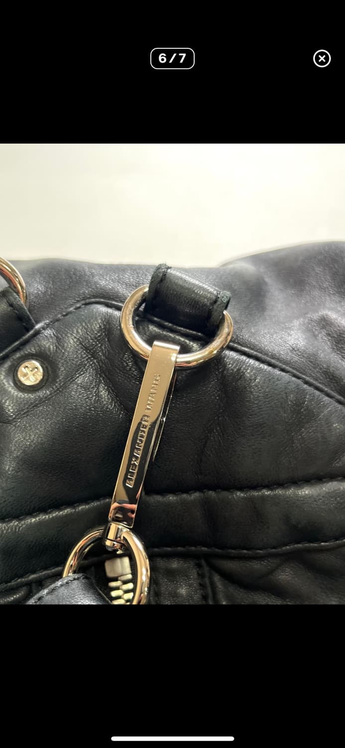 알렉산더왕의 스테디 제품인 마르티백 라지사이즈 상품이미지5