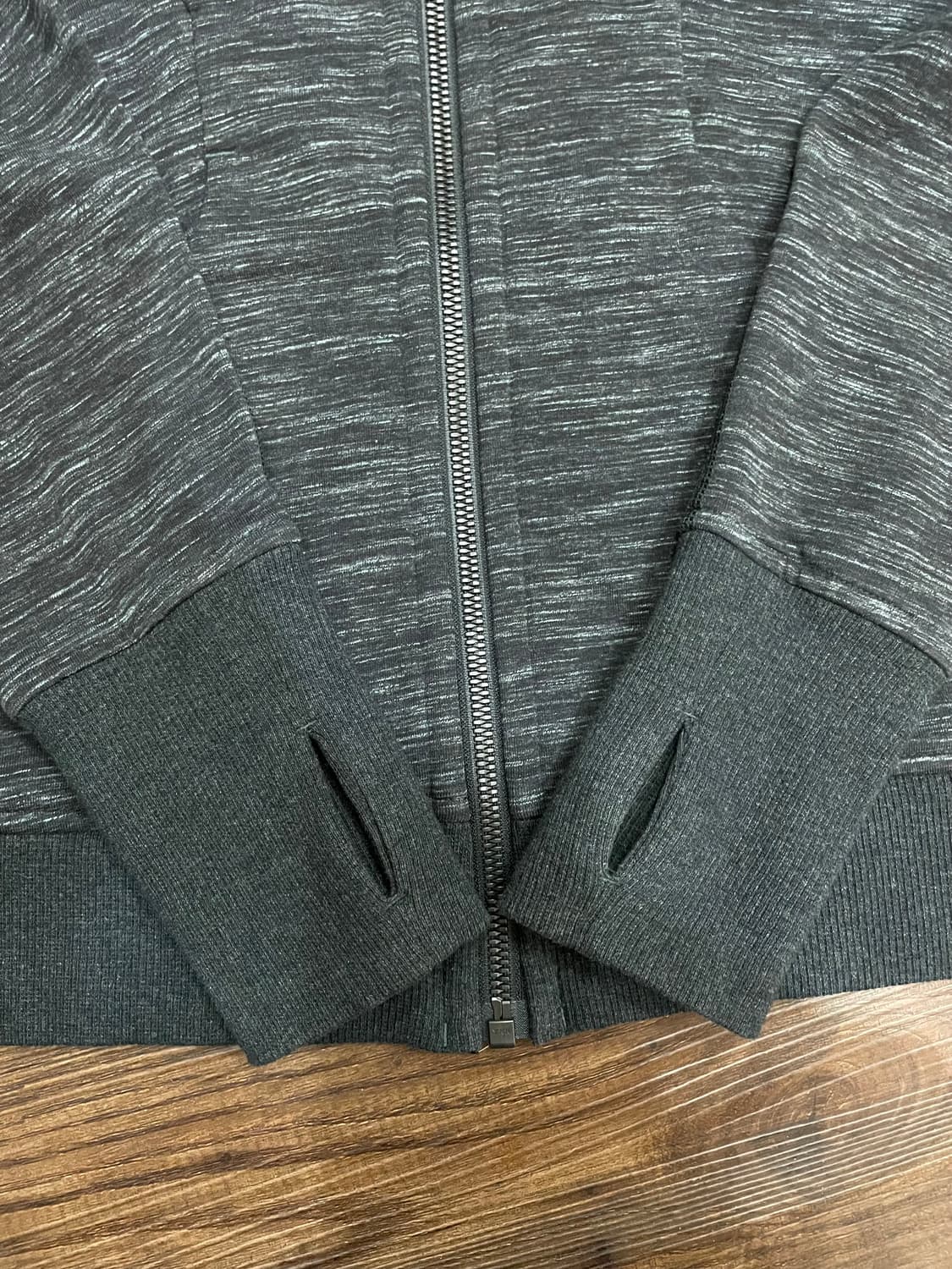 룰루레몬 애슬레티카 스쿠바 풀집 후디 그레이 4 상품이미지4