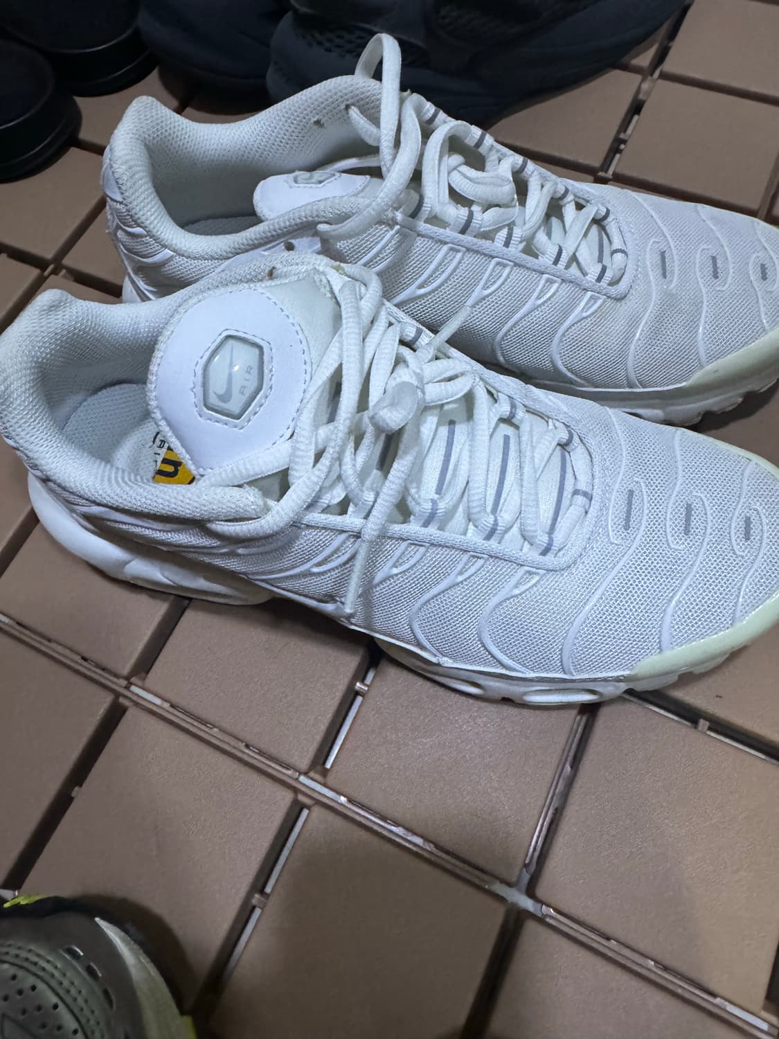 나이키TN 245사이즈 상품이미지1