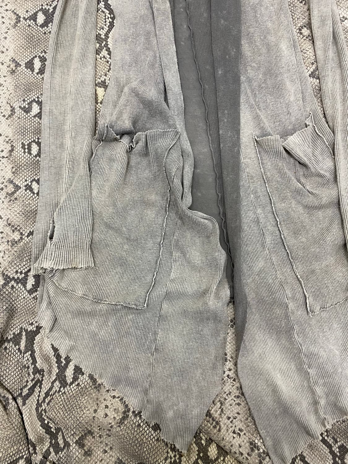 [L.G.B]00’s Archive BackCross Long Cardi 상품이미지3