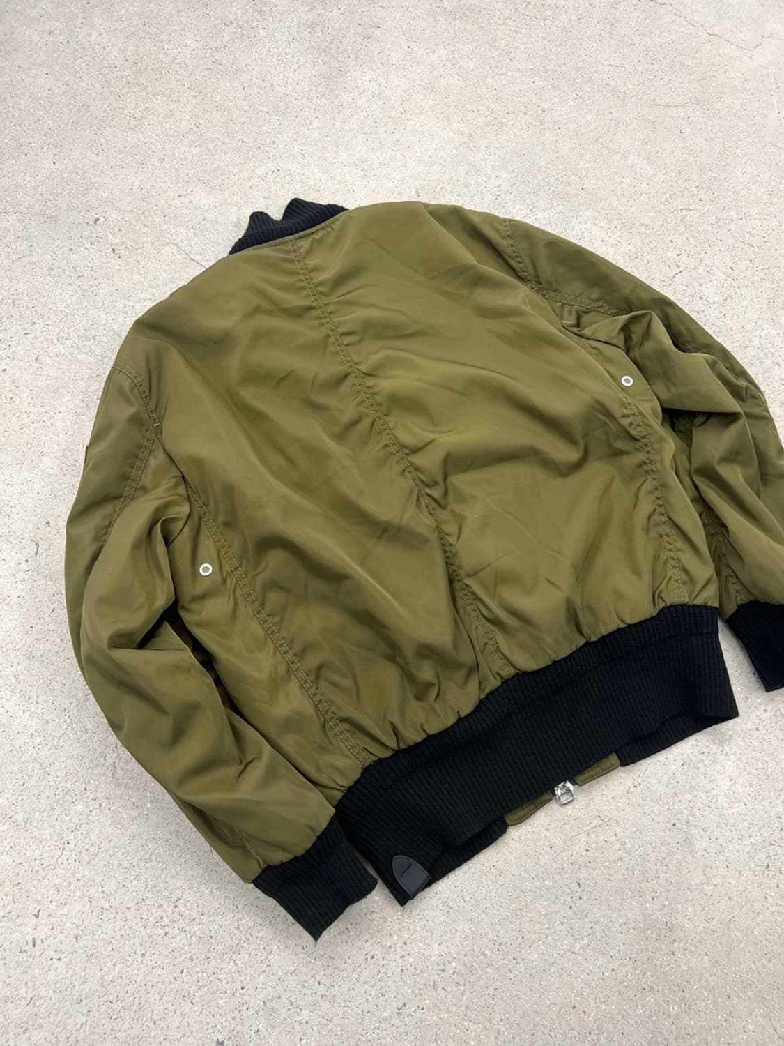 코치 올리브그린 나일론 봄버 자켓 상품이미지4