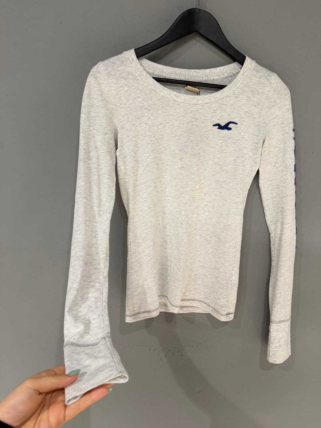 Hollister arm lettering long sleeve 상품이미지7