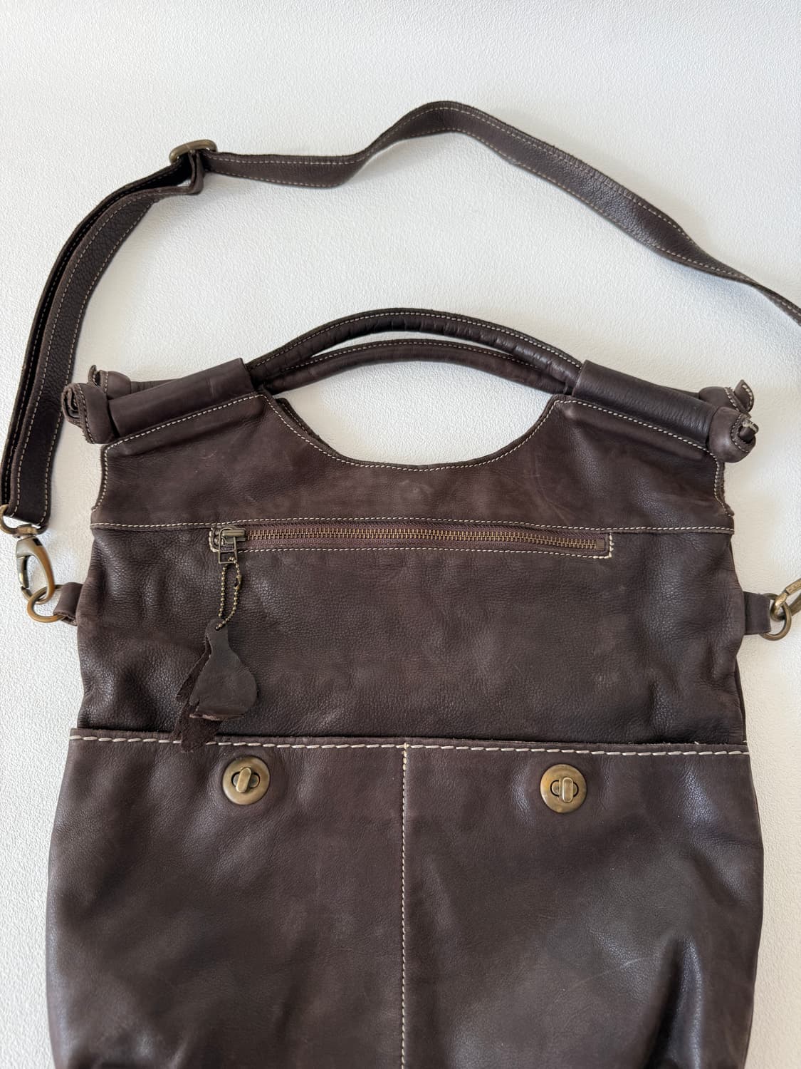 Roots 레더 크로스 토트백 상품이미지5