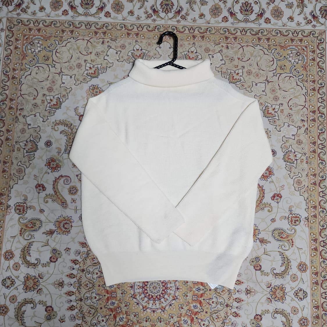 새상품) 베라왕 울100% 터틀넥 니트
95 상품이미지1