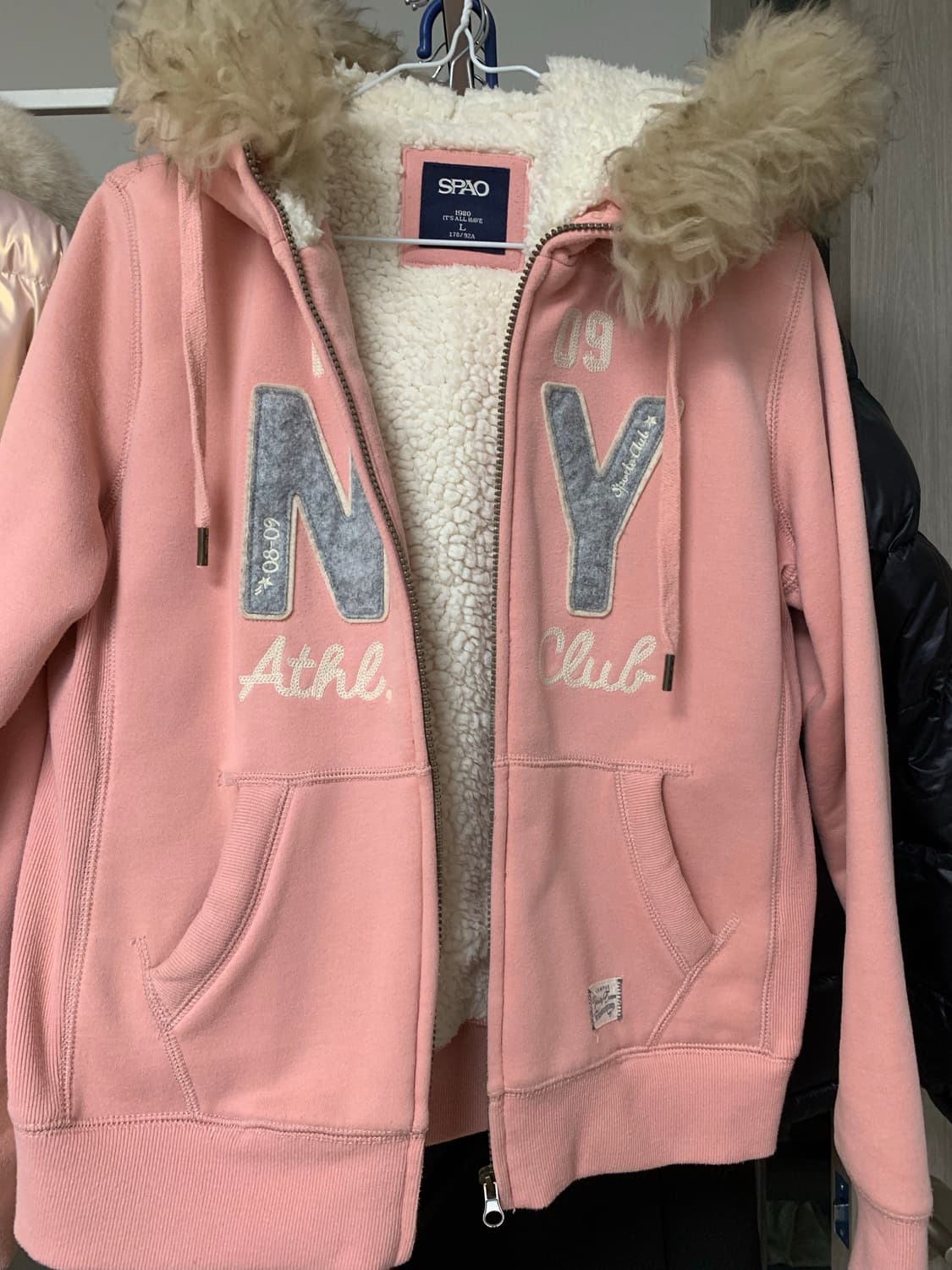스파오 핑크 후드집업 상품이미지2