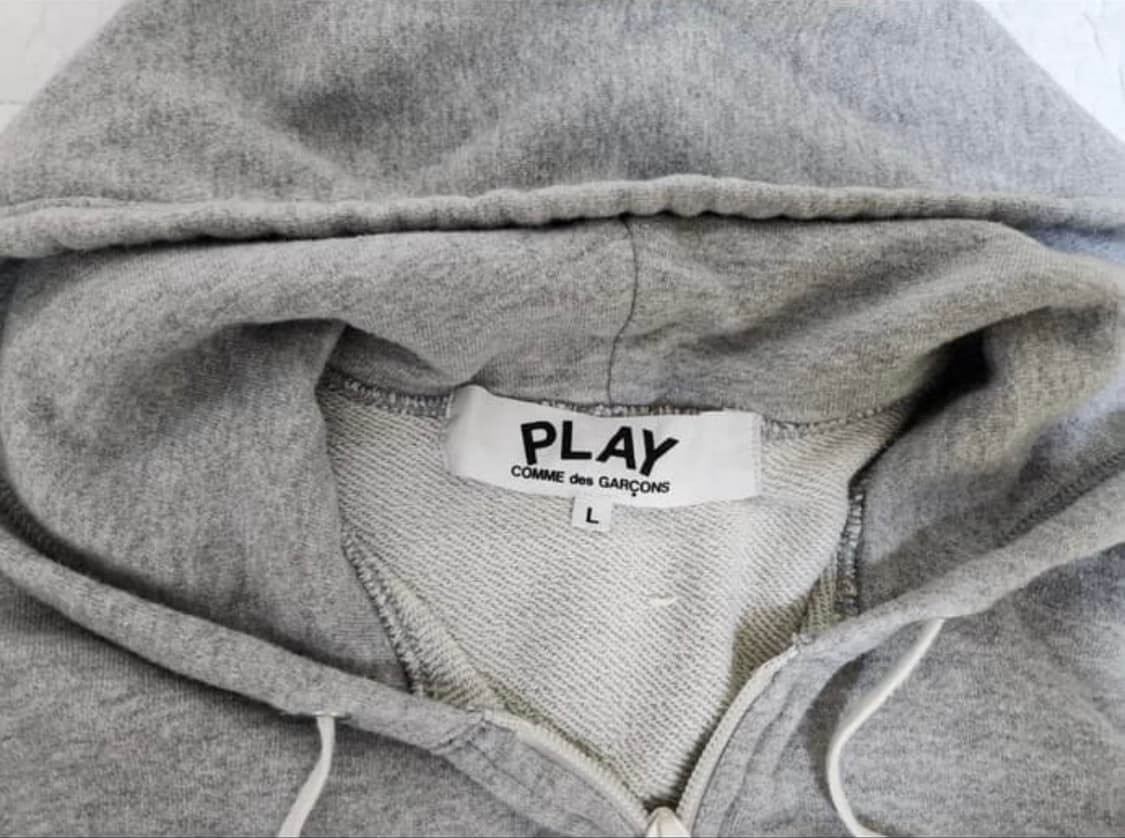 꼼데가르송 플레이 5 하트 후드 집업 그레이 새상품 급 상품이미지5