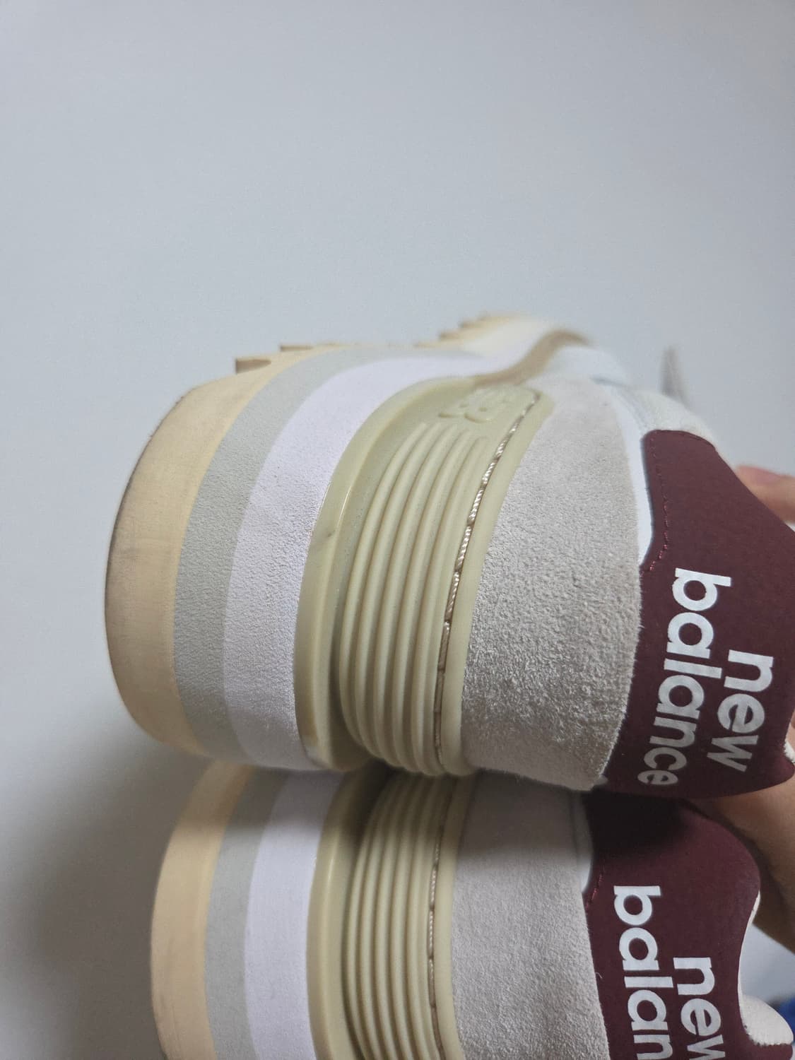 뉴발란스 x 도쿄 디자인 스튜디오 574 화이트 버건디 260 상품이미지3