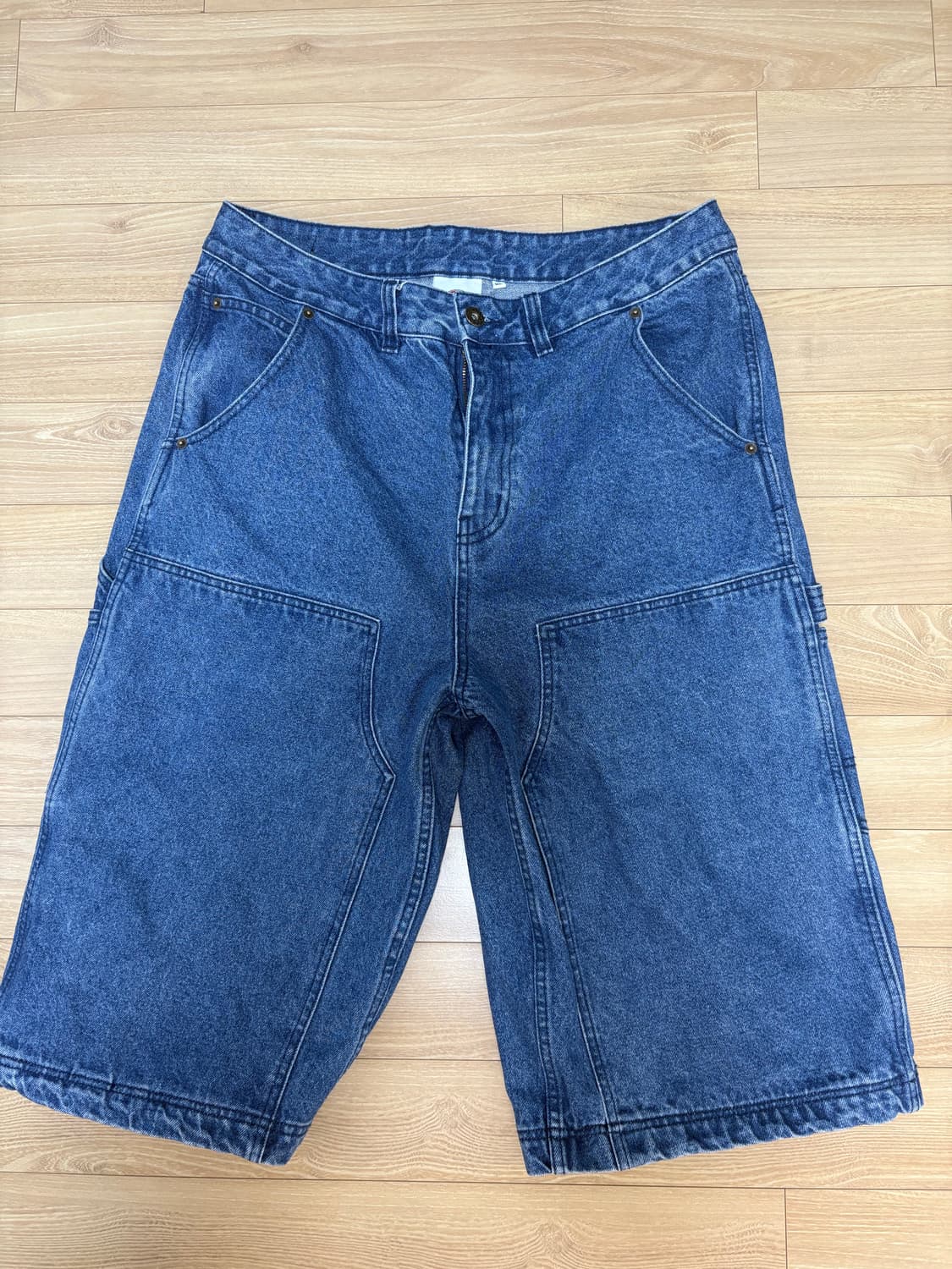 디키즈 더블니 카펜터 데님 쇼츠 Medium Blue 상품이미지1