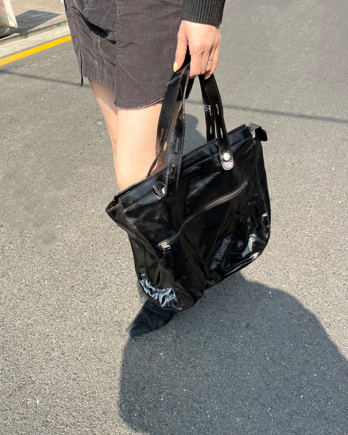 마르니 에나멜 레더 토트백 상품이미지2