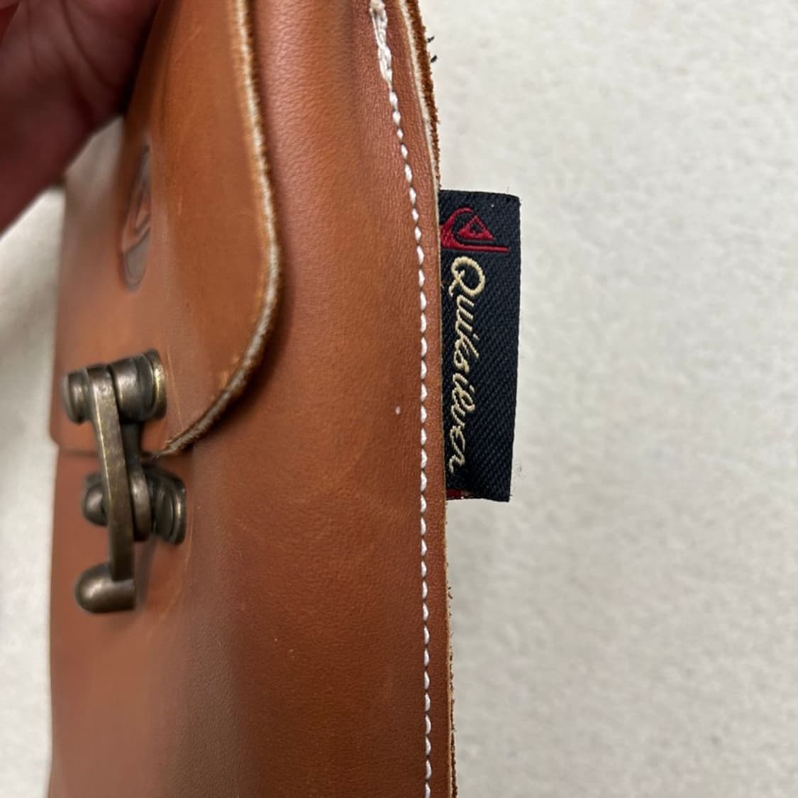 퀵실버 레더 미니 크로스백 상품이미지6