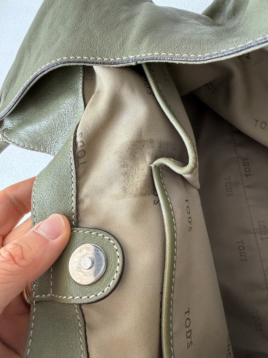 토즈(TOD'S) 레더 호버 숄더백 상품이미지9