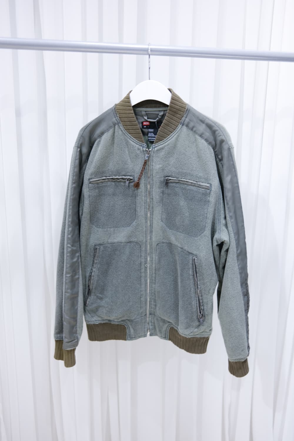 DIESEL 상품이미지1