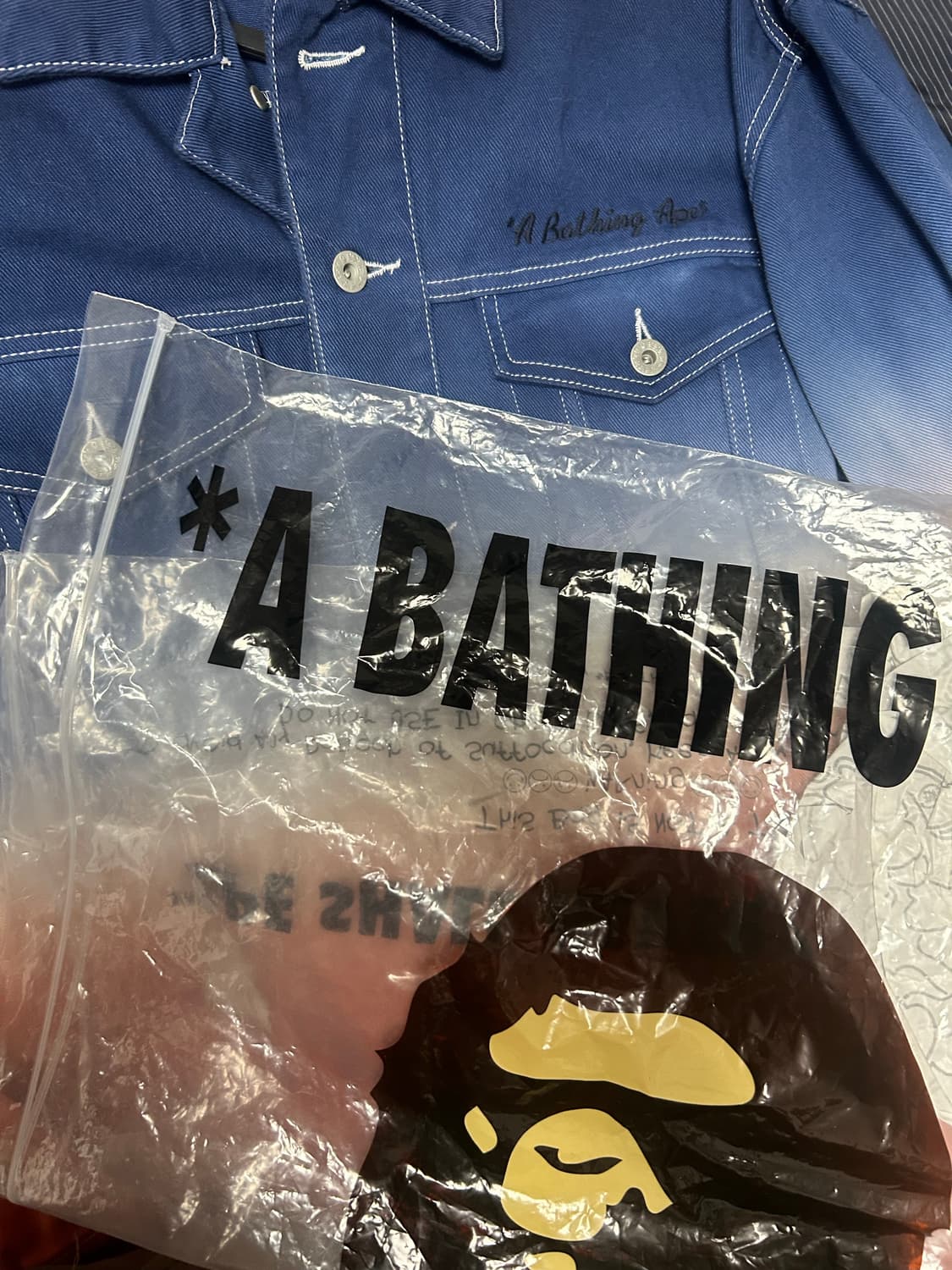 베이프 그라데이션 챔피온 데님자켓 상품이미지3