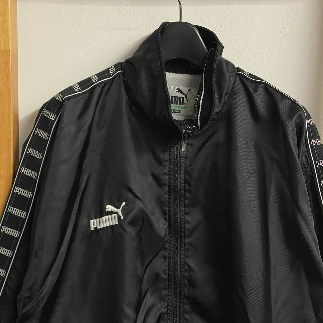 퓨마 사이드 로고 자켓 스펠아웃 상품이미지2