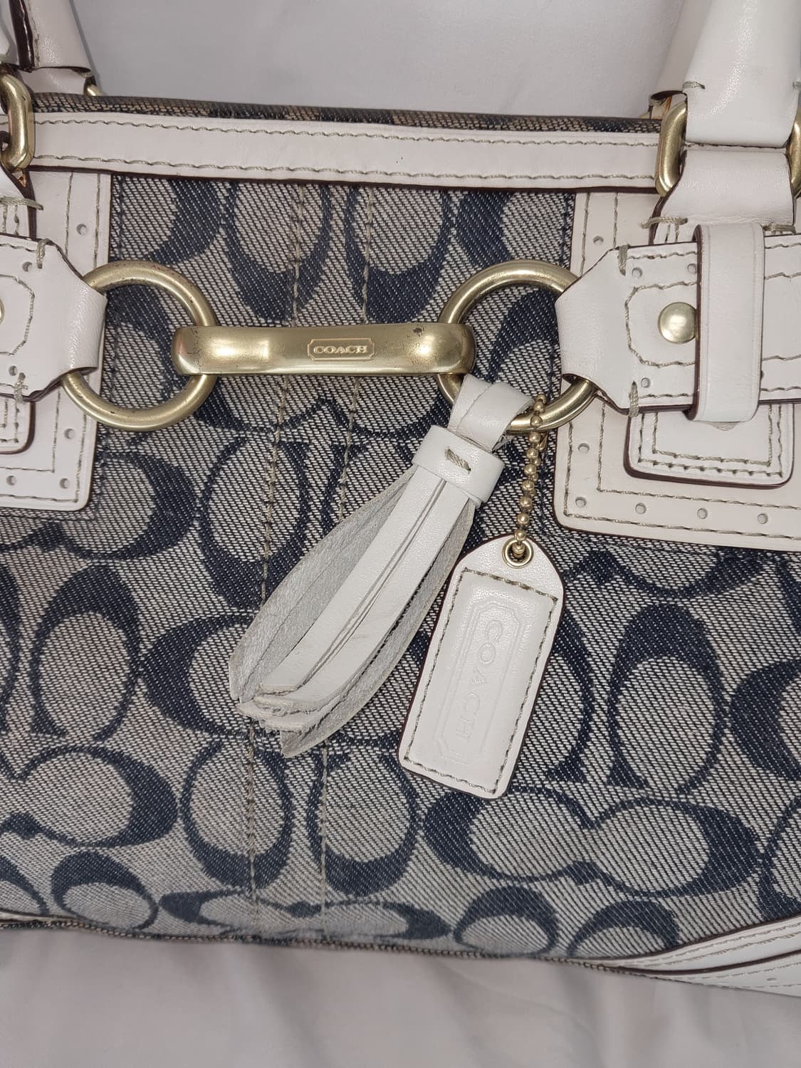데님👖//COACH 코치 데님 시그니처 햄튼 사첼백 Y2K 상품이미지3