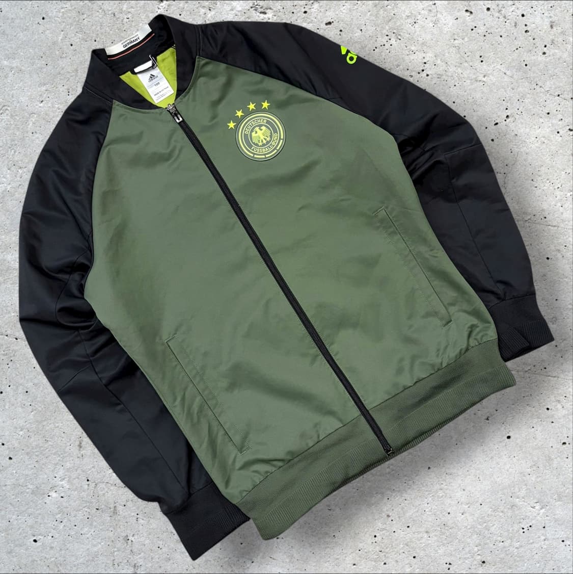 [100] 15s 아디다스 독일 축구 국가대표팀 자켓 B324 상품이미지1