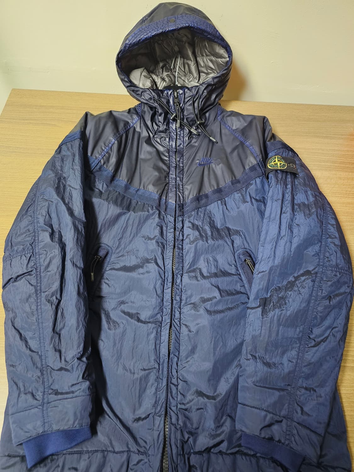 나이키 X 스톤아일랜드 무솔라 고마타 자켓 상품이미지1