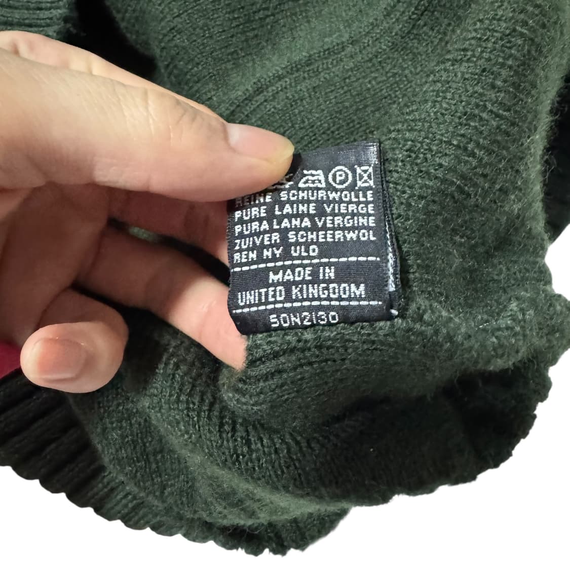 정품 버버리 딥그린 코만도 패치 니트 상품이미지6