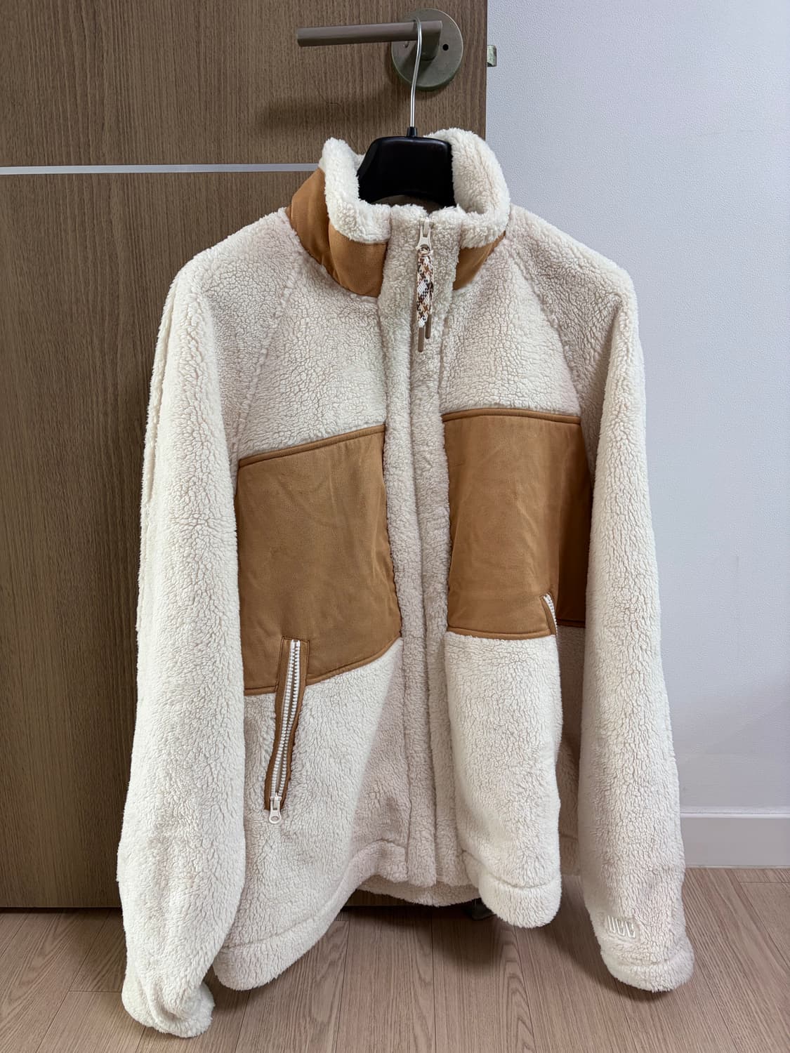 어그 풀 집업 자켓 새상품  XL 상품이미지1