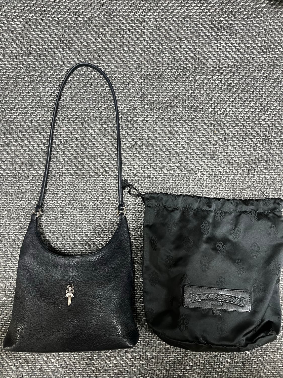 크롬하츠 비브 백 상품이미지1