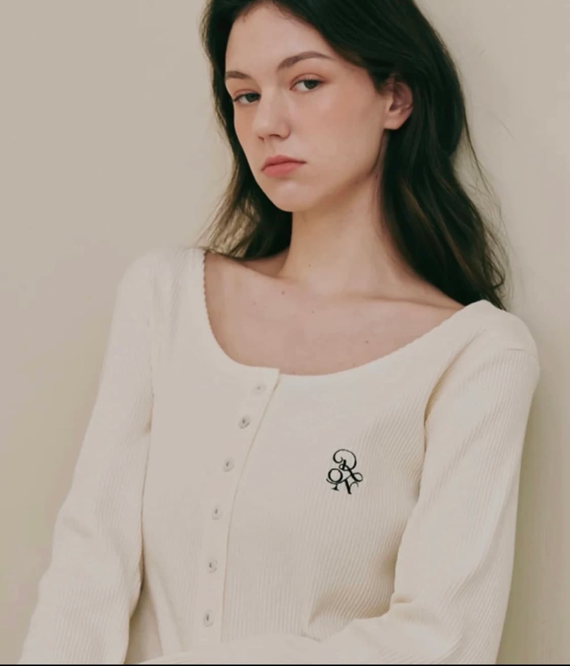 론론 버튼 유 넥 롱 슬리브 상품이미지3