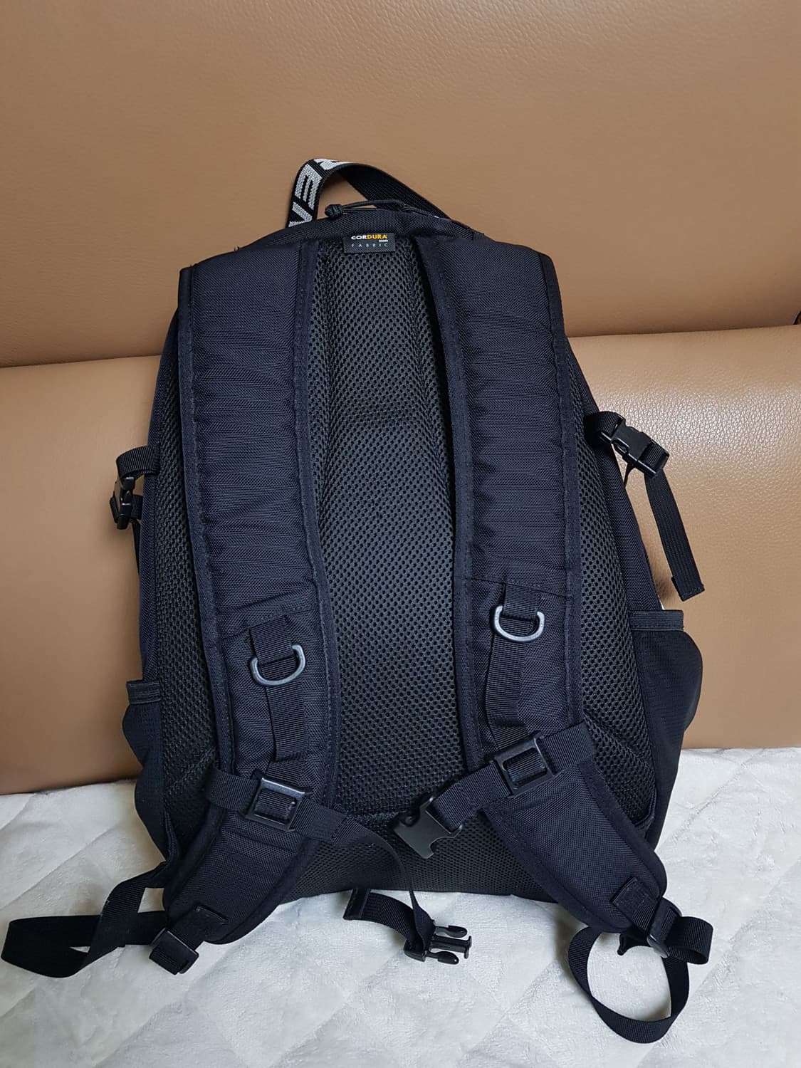 슈프림 백팩 블랙 18SS 상품이미지3