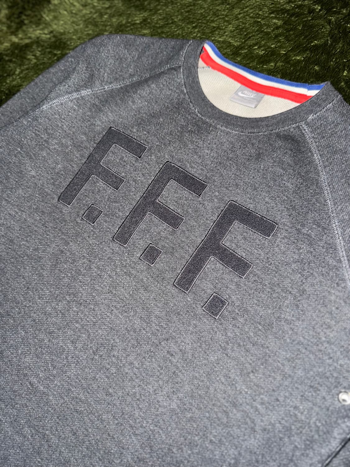 [L] 나이키 F.F.F. 프랑스 풋볼 집포켓 스웻셔츠 그레이 상품이미지2