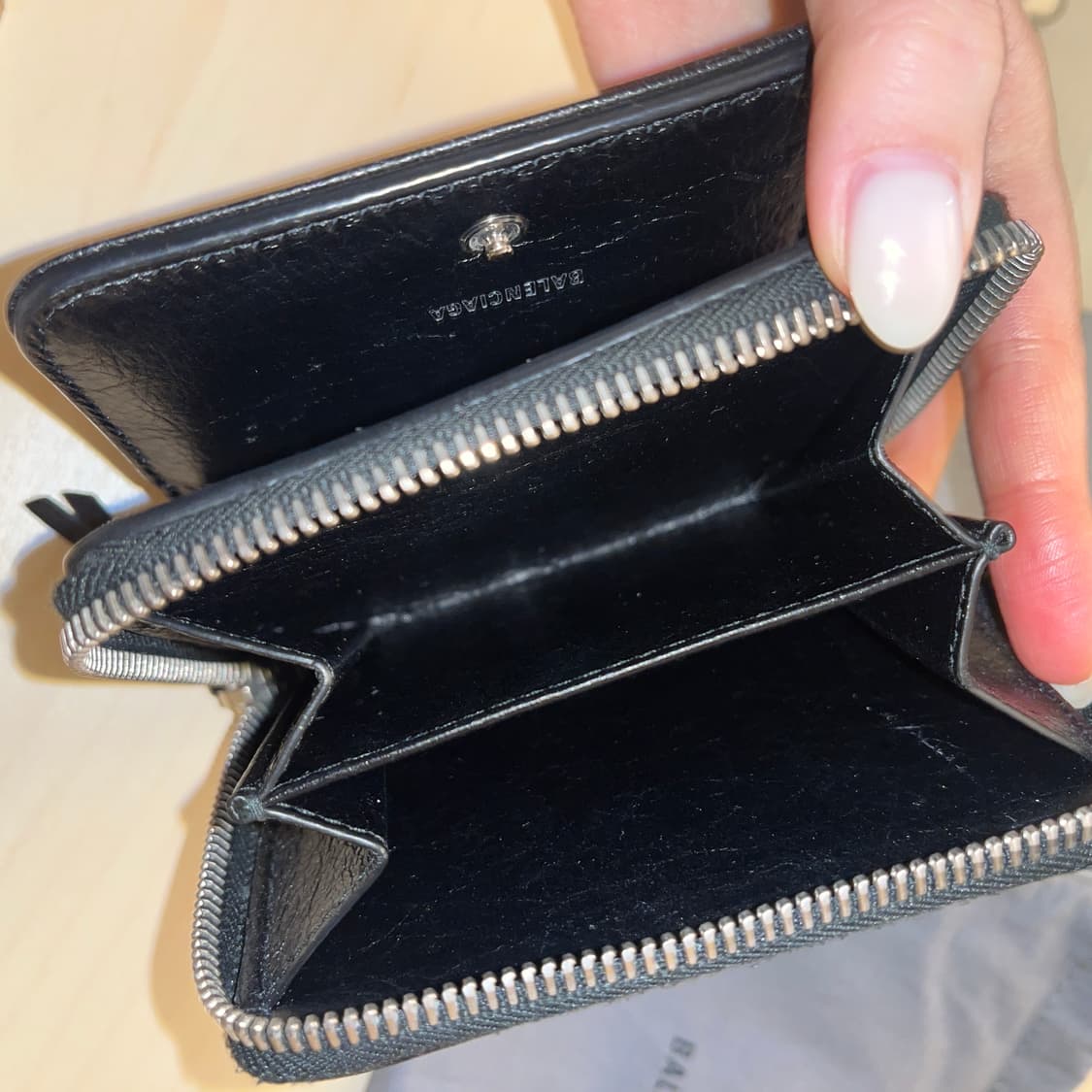 발렌시아가 모터 반지갑 상품이미지3