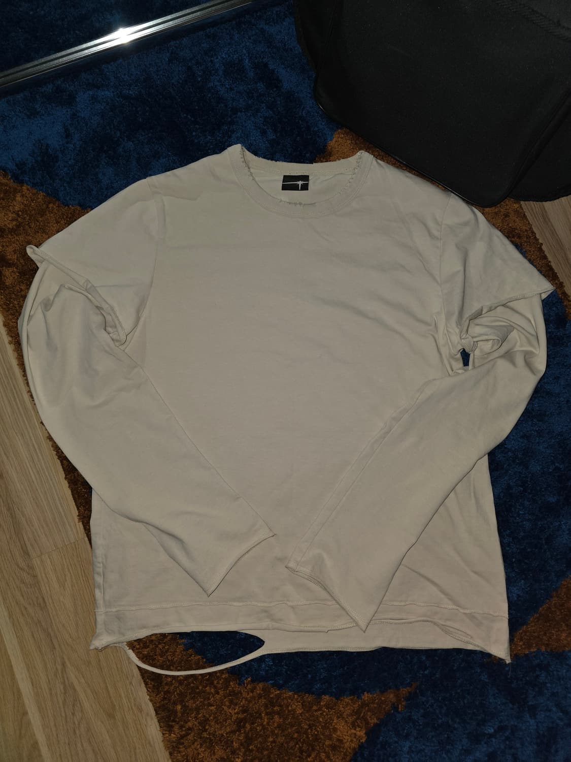 TILLDAWN LUX LONG SLEEVE beige 상품이미지3