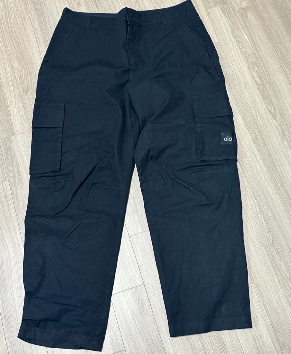 L 알로 요가 블랙 카고 팬츠 상품이미지1