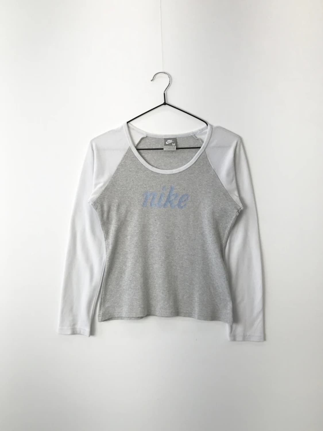 Nike Women’s Raglan Long Sleeve 상품이미지3