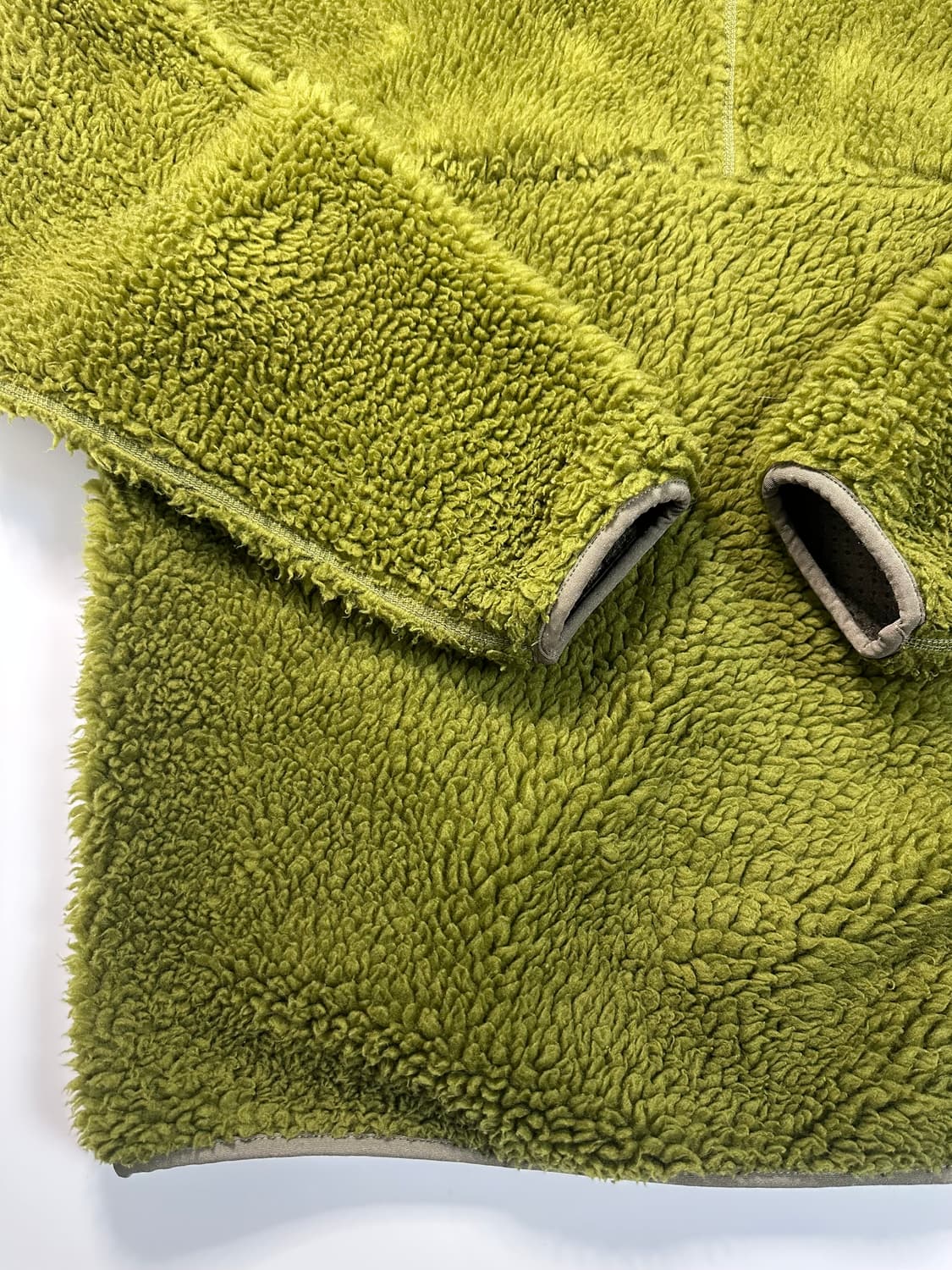 [L사이즈] 파타고니아 딥파일 모스그린 상품이미지8