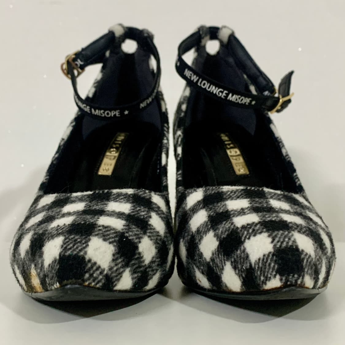 미소페 MISOPE 블랙앤화이트 체크 하이힐 퍼 장식 펌프스 슈즈 구두  상품이미지4
