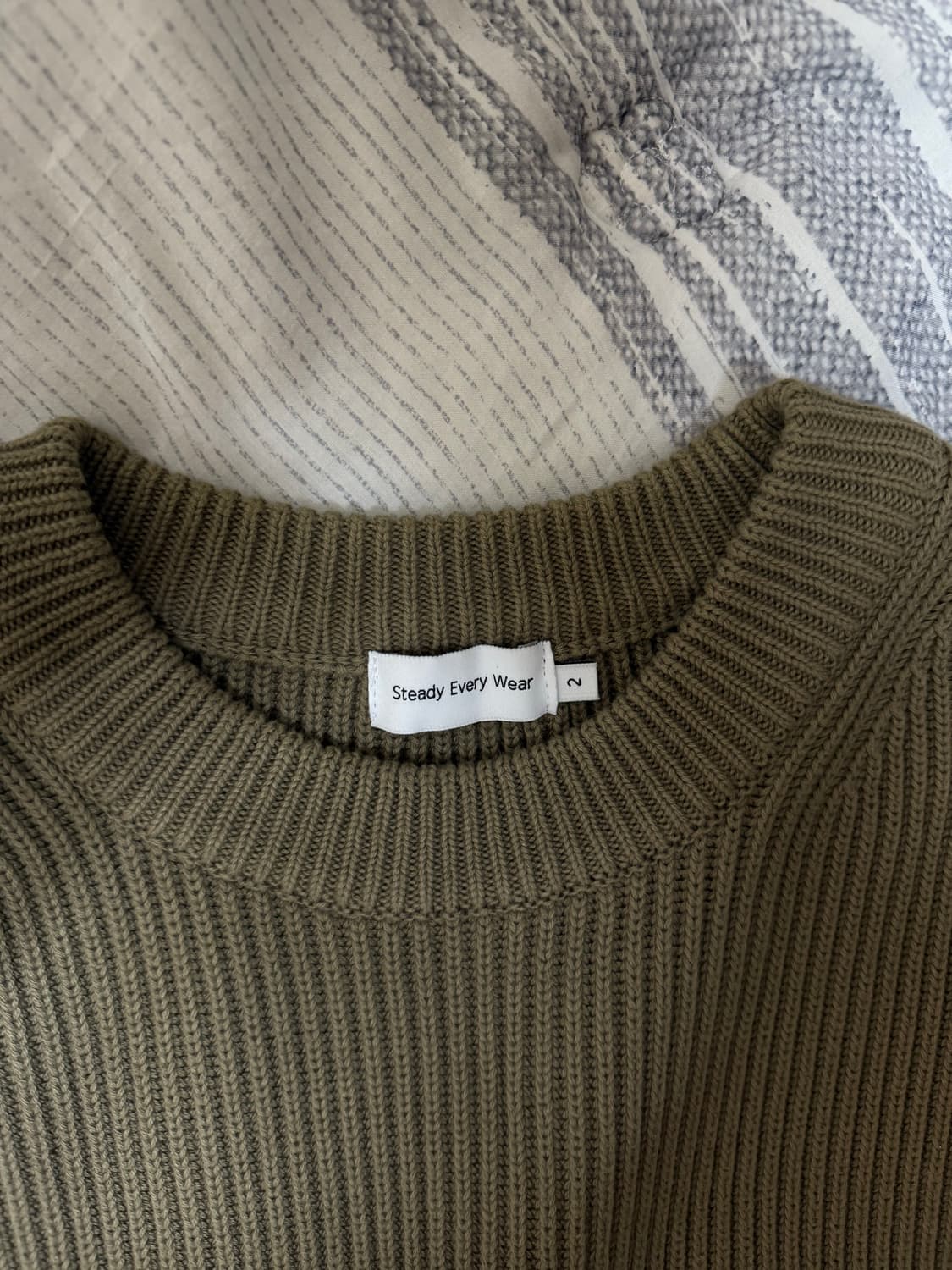 (2) 스테디에브리웨어 크루넥 코튼 립 니트 올리브 상품이미지4