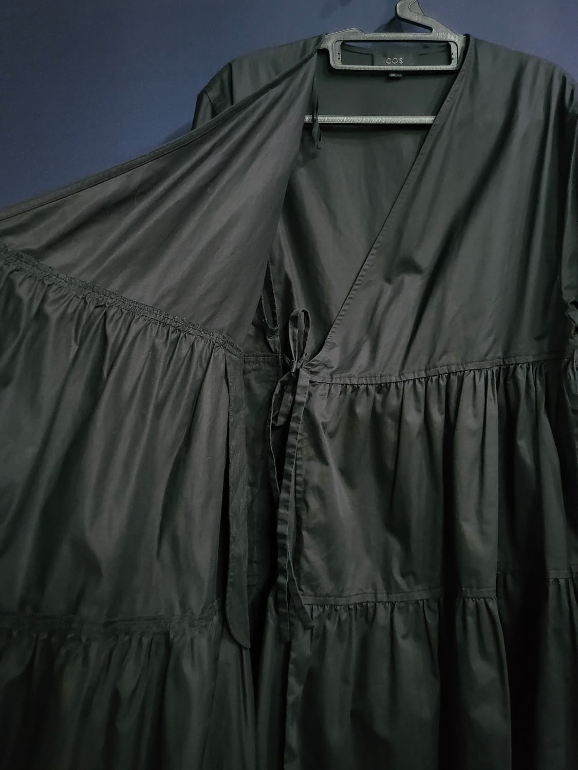 코스 랩 원피스 상품이미지2