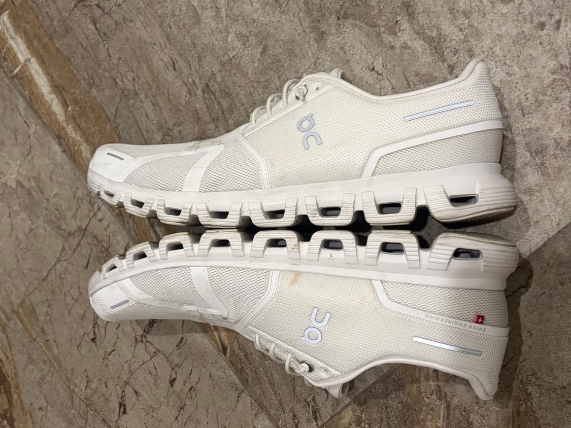 온러닝 클라우드6 화이트 B급 290 판매 상품이미지3