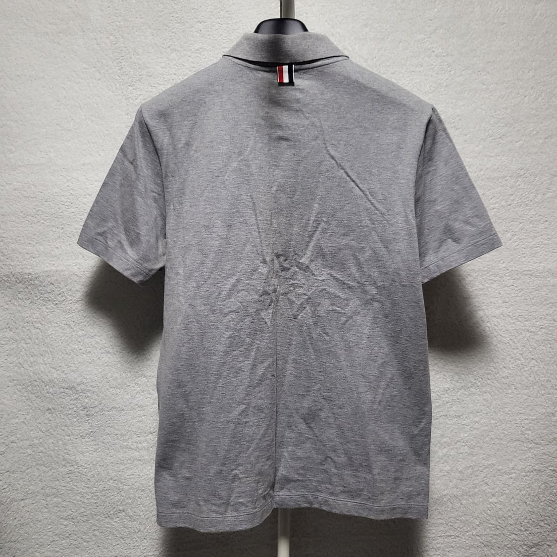 [새상품급] 3 / 톰브라운 포켓 폴로 반팔티  상품이미지2