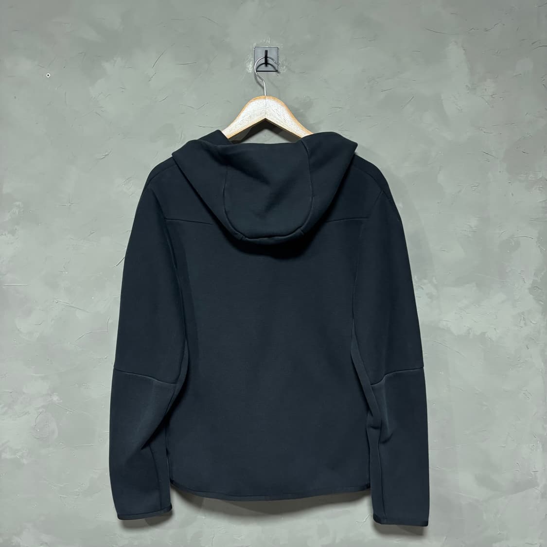 나이키 테크팩 후드집업 검정 상품이미지4