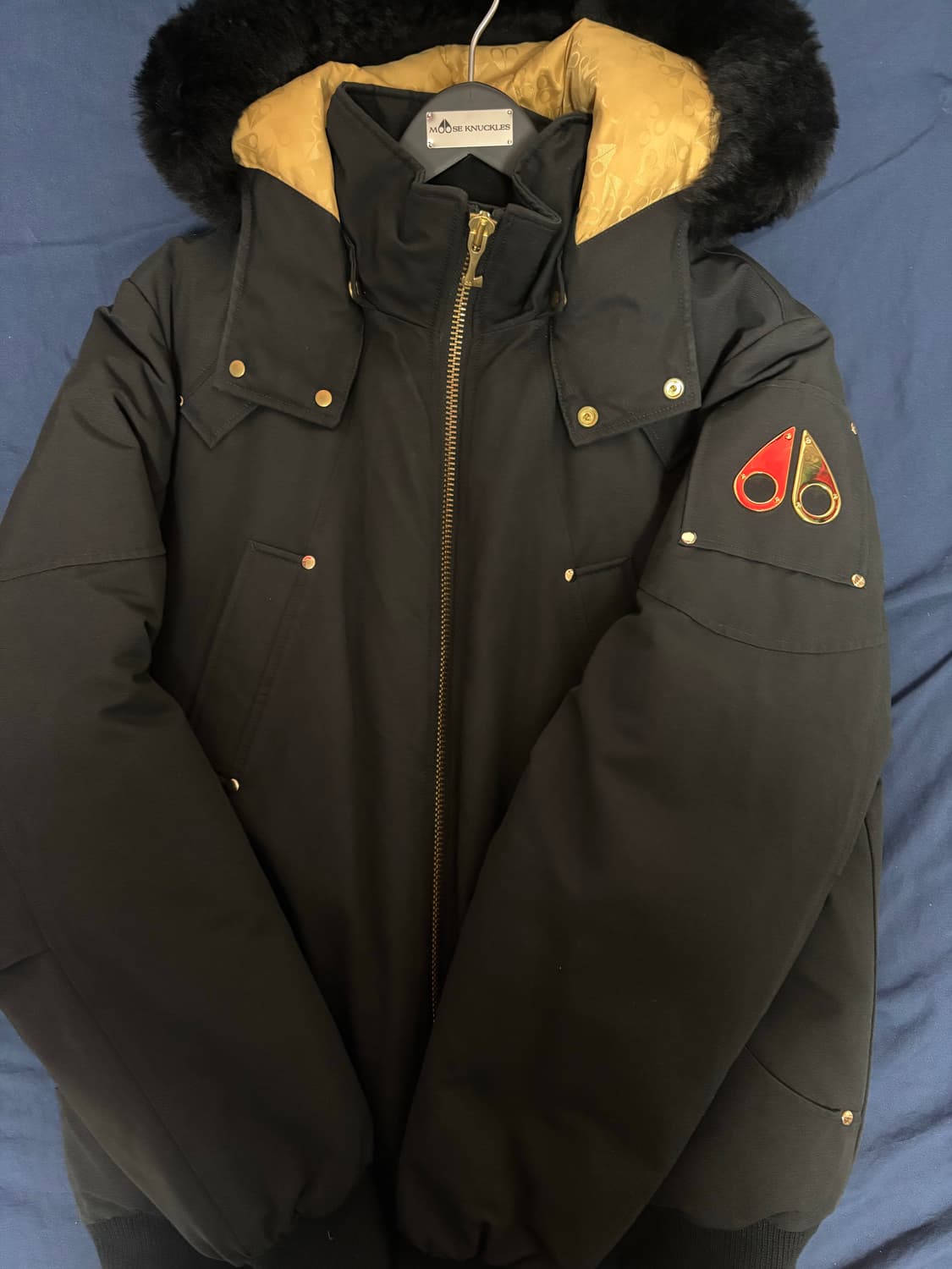 무스너클 패딩 금장 상품이미지2