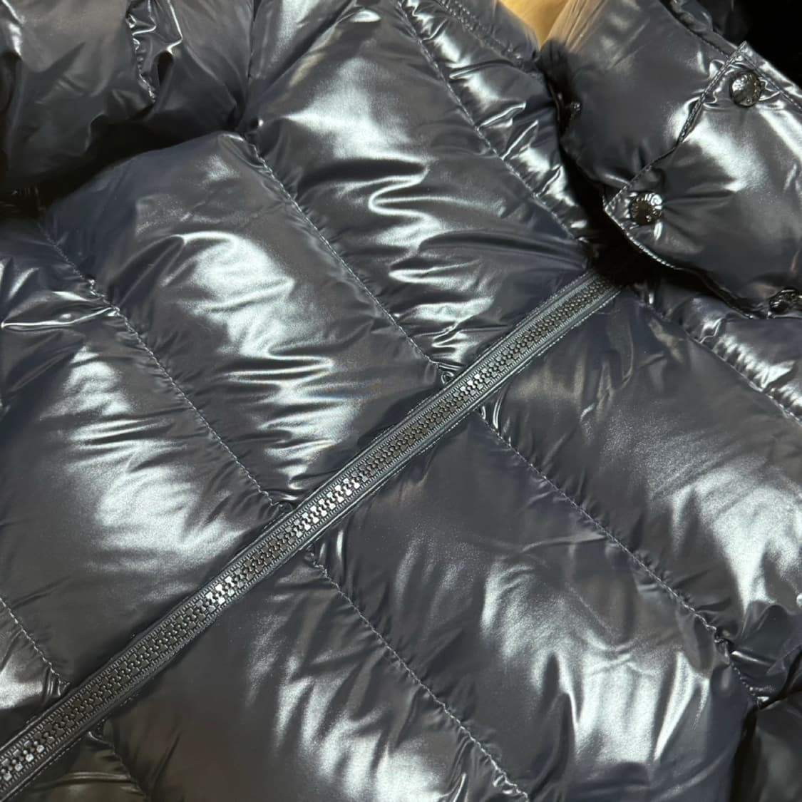 몽클레어 마야 블랙 2사이즈 극미중고 상품이미지4