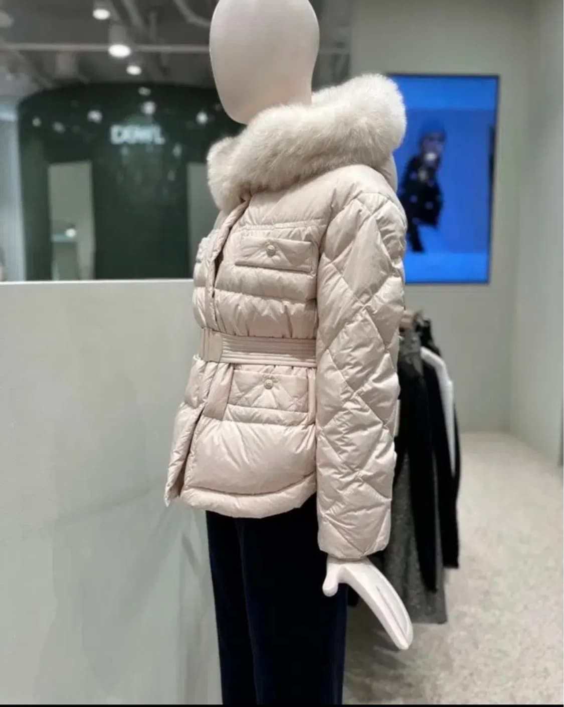 듀엘 폭스 패딩 은은한 배이지 55 상품이미지7