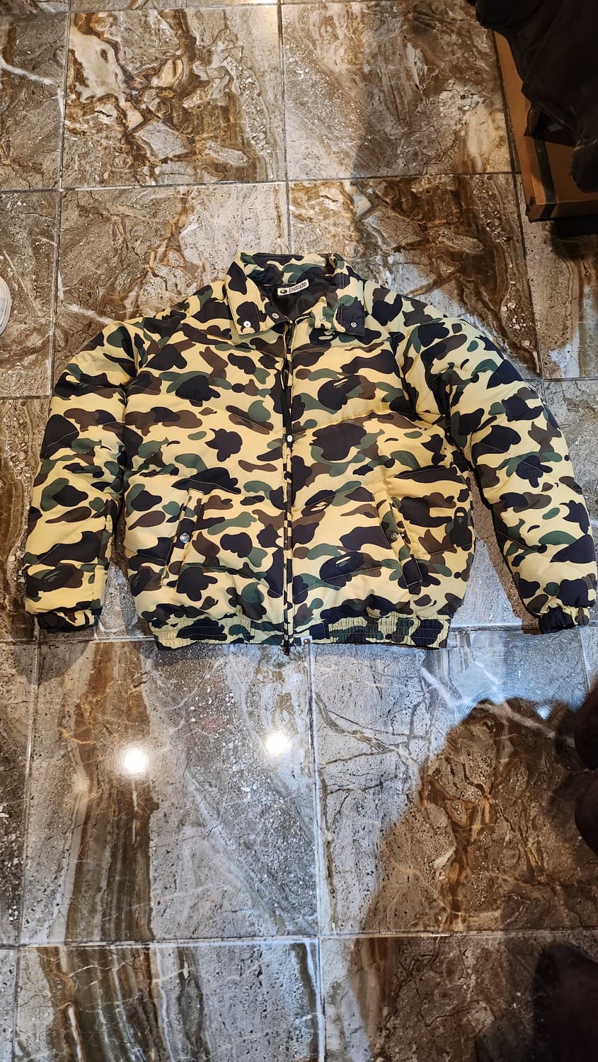 베이프 황계카모 패딩 상품이미지1